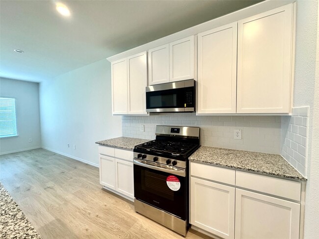 Building Photo - 1606 Cedar Pointe Ct