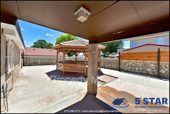 Building Photo - 11620 Laura Marie Dr