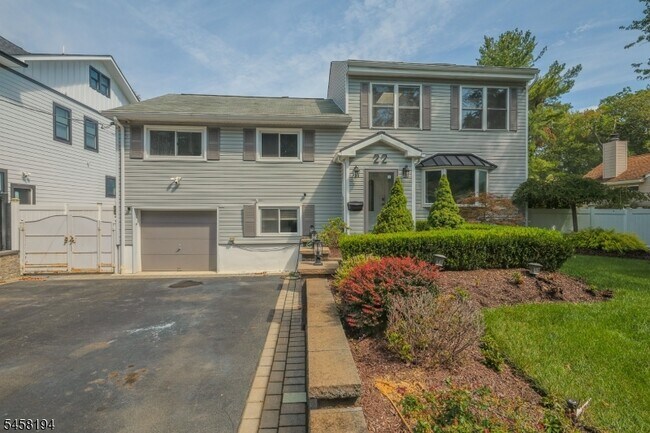 Building Photo - 22 Bryant Dr