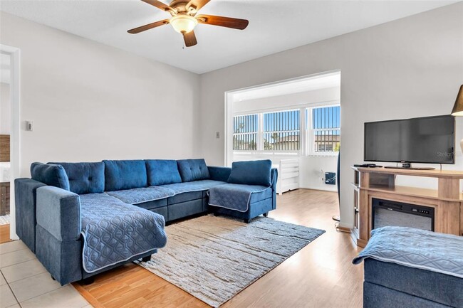 Building Photo - 4743 Jasper Dr