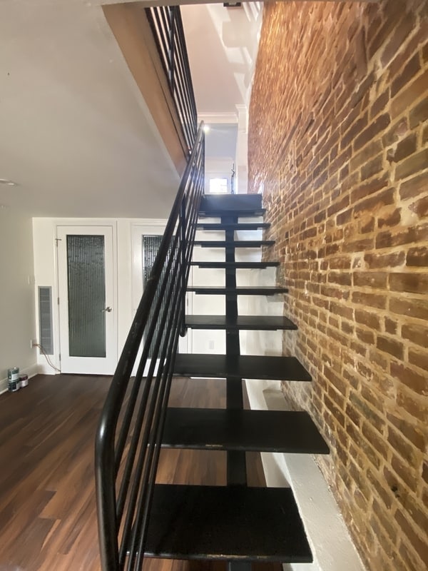 Building Photo - 20 N Madeira St