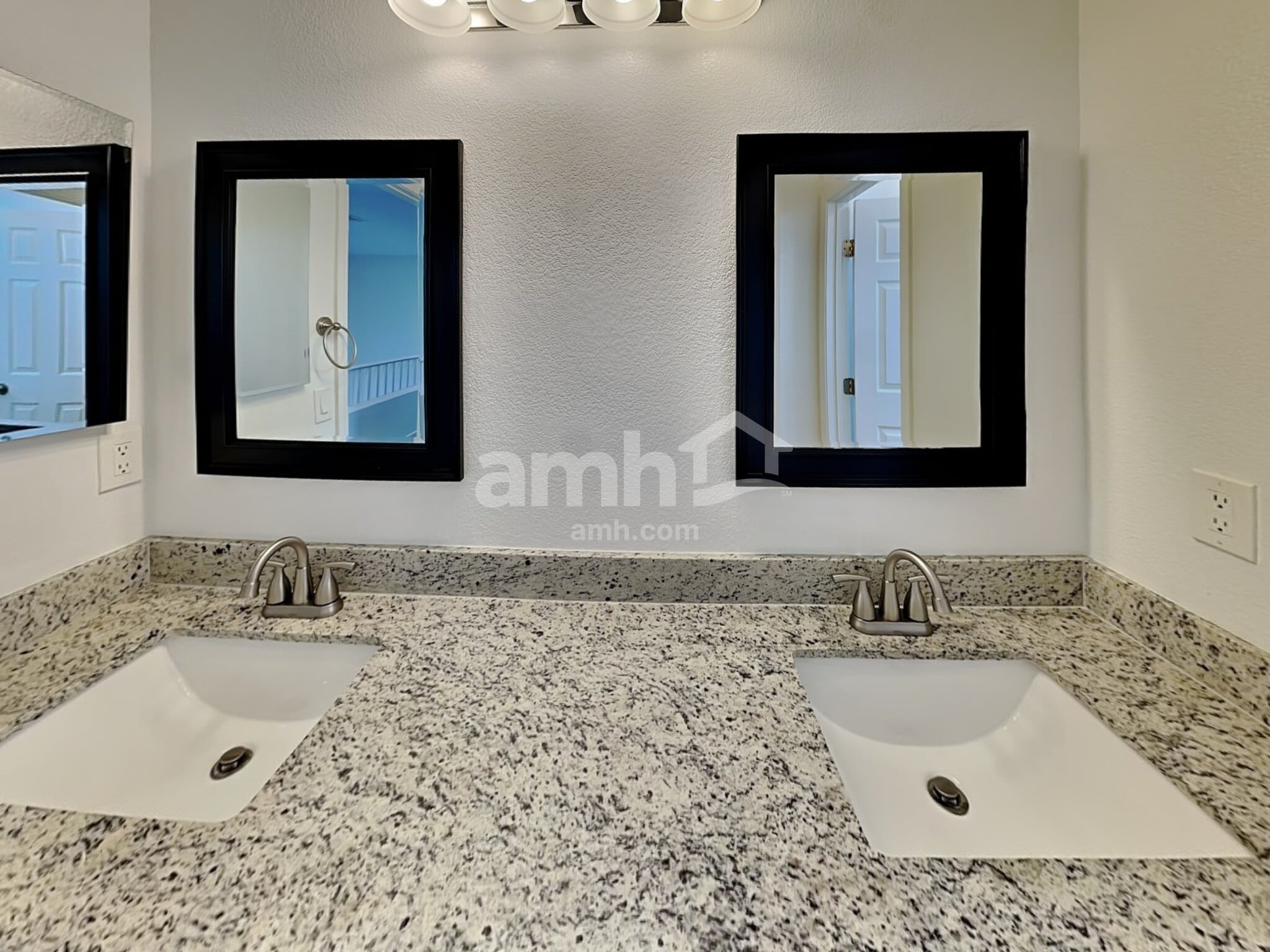 Building Photo - 9468 Descending Creek St