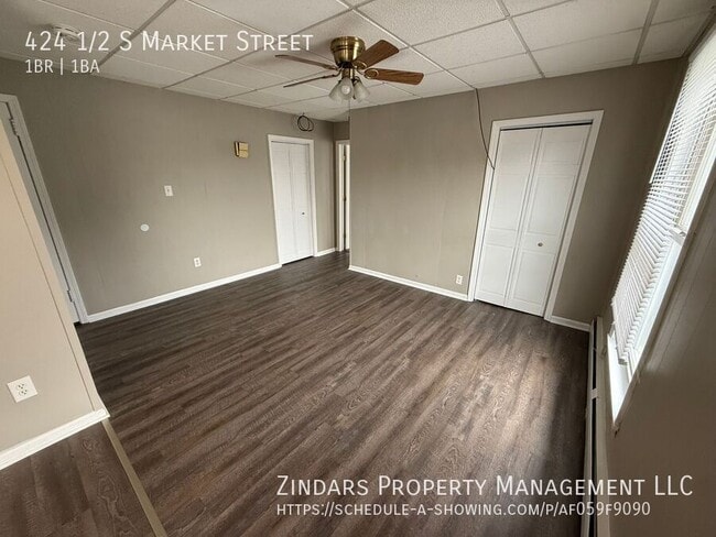 Primary Photo - 424 1/2 S Market Street-
