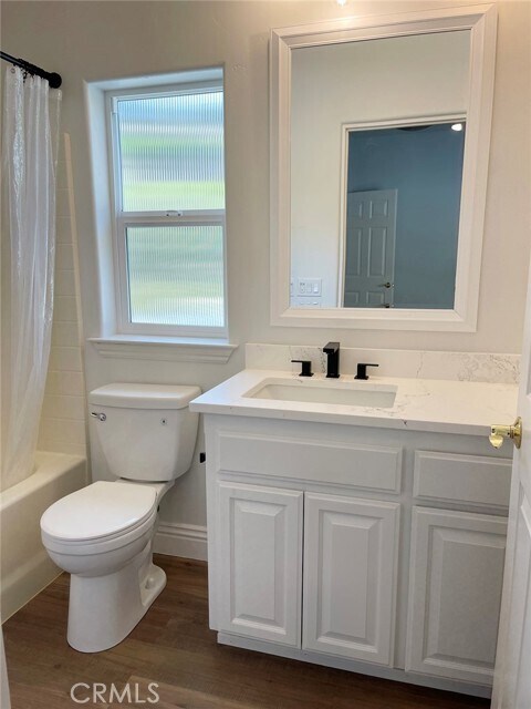 Building Photo - 8560 Corriente Rd