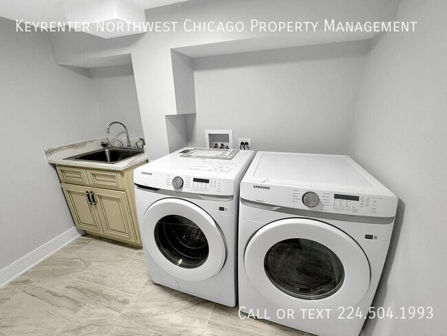 Building Photo - 6310 Hilly Way