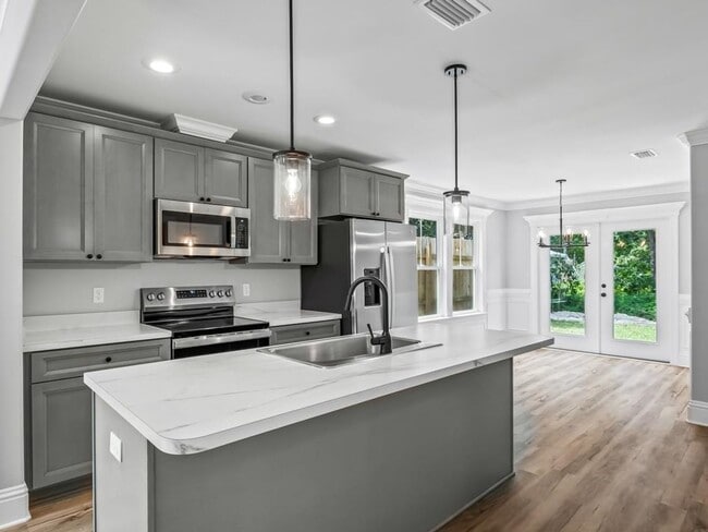 Building Photo - New 3 Bedroom, 2 Bathroom Home Available Now!
