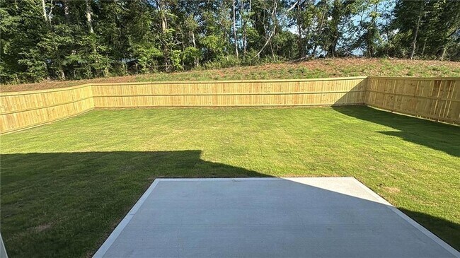 Building Photo - 458 Red Dragon Dr