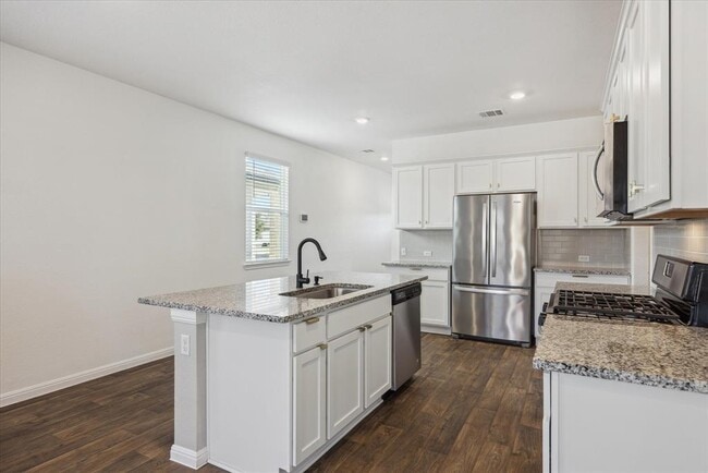 Building Photo - 220 Tributary Way