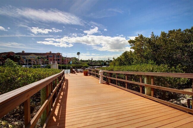 Building Photo - 2741 Via Cipriani
