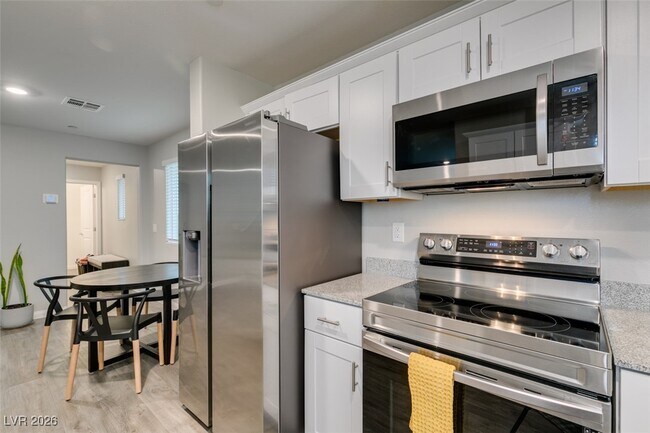 Building Photo - 12349 Golden Wreath Rd