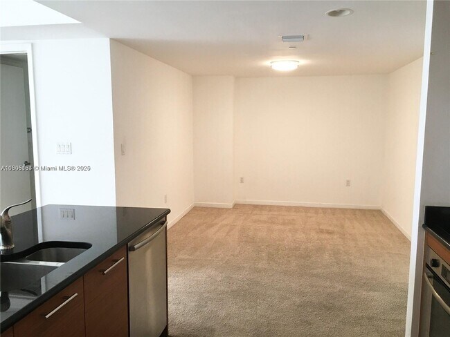 Building Photo - 50 Biscayne Blvd