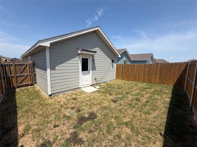 Building Photo - 153 Thresher Ln