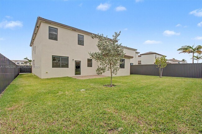 Building Photo - 23339 SW 133rd Ave