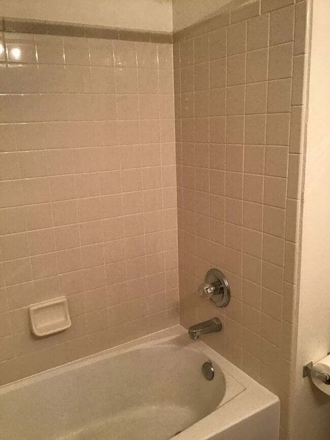 Building Photo - Townhome for rent near Red Hawk golf cours...