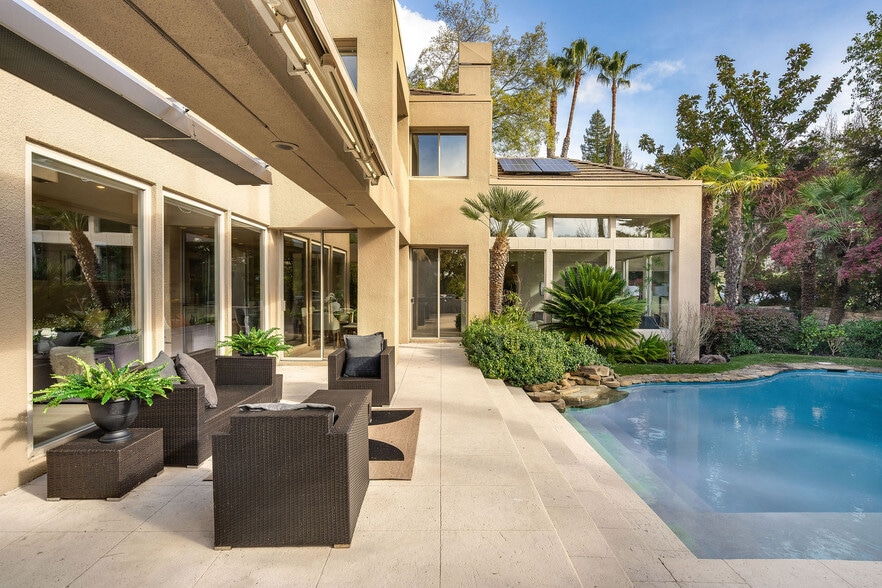 Building Photo - 4257 Golden Oak Ct