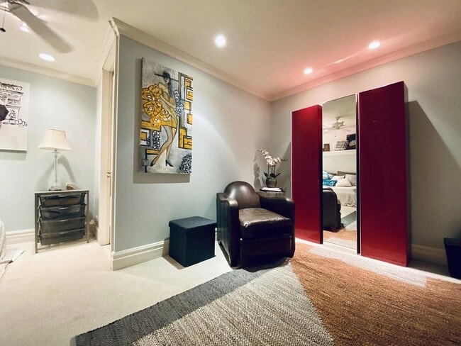 Building Photo - 680 N Lake Shore Dr