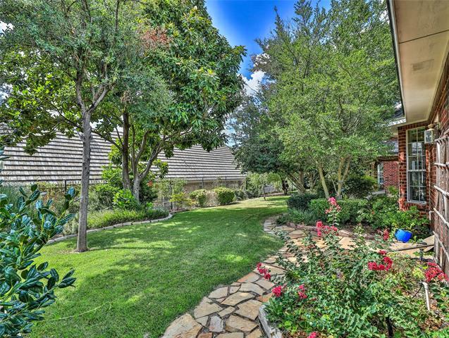 Building Photo - 6812 Vista Ridge Dr W