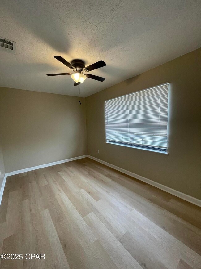 Building Photo - 5154 Marla Dr