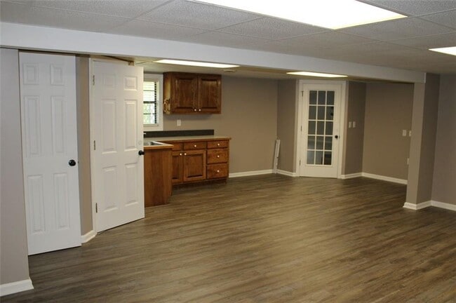 Building Photo - 426 Winder Hwy