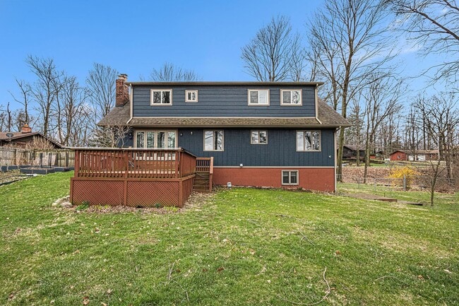 Building Photo - Pet-Friendly 4 Bed, 2.5 Bath Home with Lak...