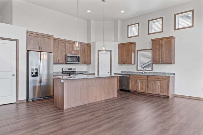 Building Photo - 4-bedroom, 3-bathroom West Fargo Single-Family Home w/ 2 Stall Garage