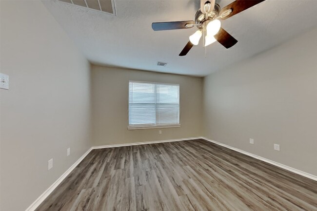 Building Photo - 6723 Carrington Ridge Ln