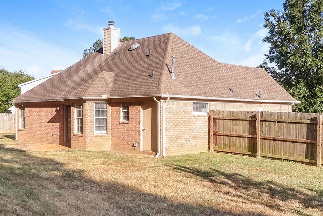 Building Photo - 5639 Camden Cove
