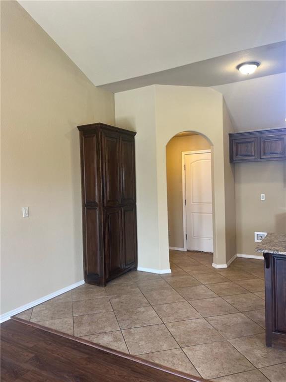Building Photo - 590 Sorrento Dr