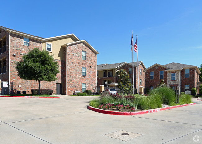 Building Photo - Lost Creek Apartments Homes