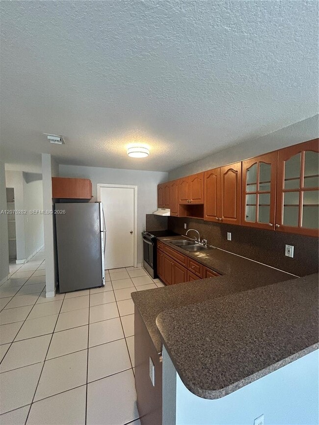 Building Photo - 2421 NW 99th Terrace