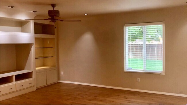 Building Photo - 1170 Patricia Ln