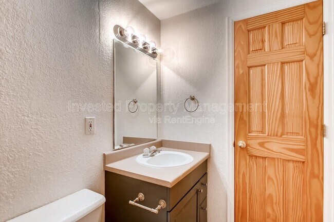 Building Photo - 336 N Grant St