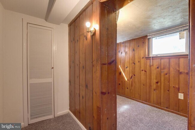 Building Photo - 1889 Alabama Ave SE