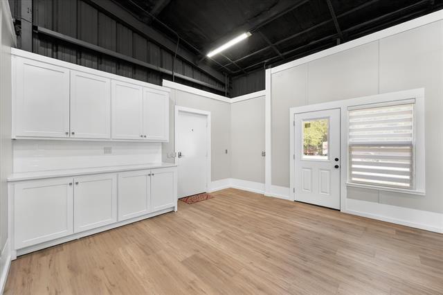 Building Photo - 140 Caddo Trail