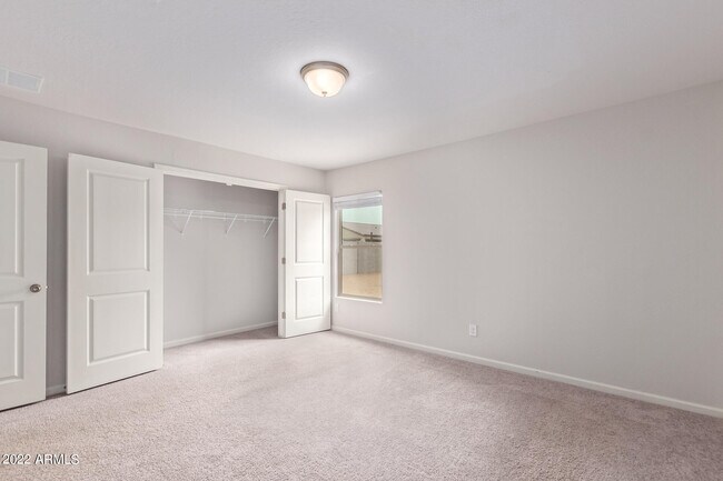 Building Photo - 1060 Palo Verde Ave