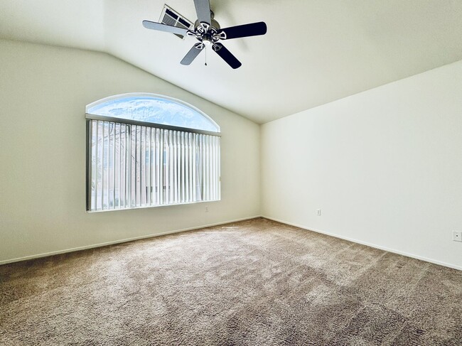 Building Photo - 921 Siena Hills Ln