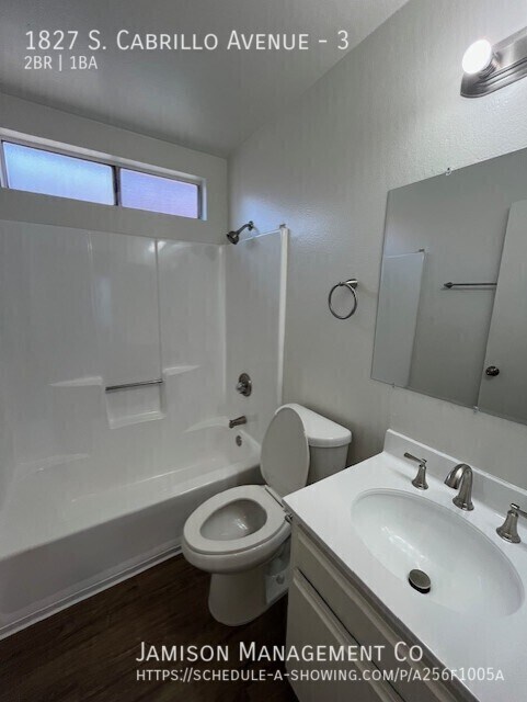 Building Photo - 1827 S Cabrillo Ave