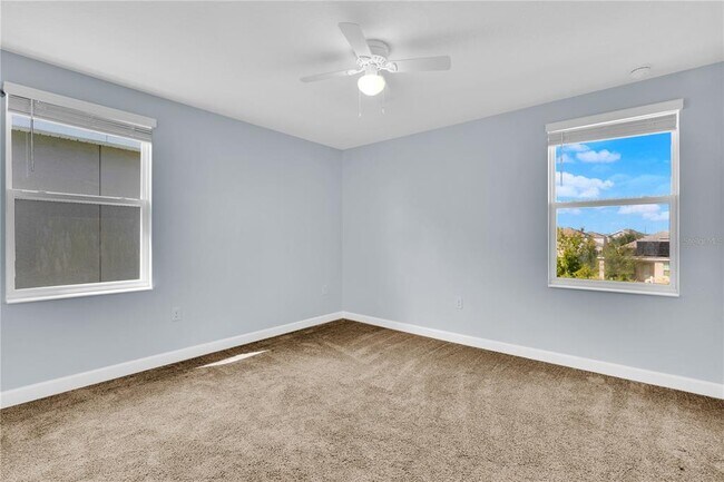 Building Photo - 12111 Imaginary Way