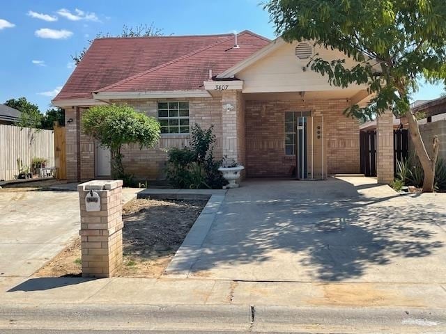 Primary Photo - 3407 Morelos Dr