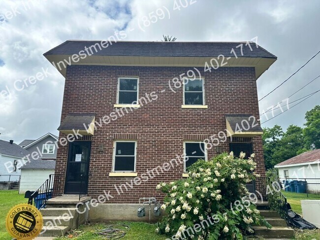 Building Photo - 426-428 Smith