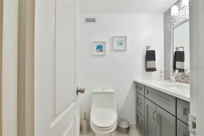 Building Photo - 1700 Benjamin Franklin Dr