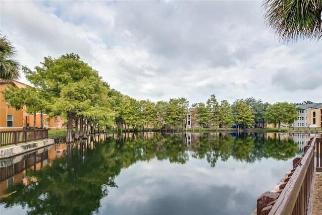 Building Photo - 4528 Commander Dr