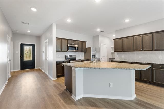 Building Photo - 1003 Meadow Wood Ln