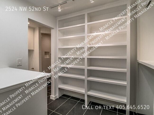 Building Photo - 2524 NW 52nd St
