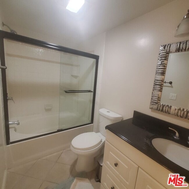 Building Photo - 42100 Parado Del Sol Dr