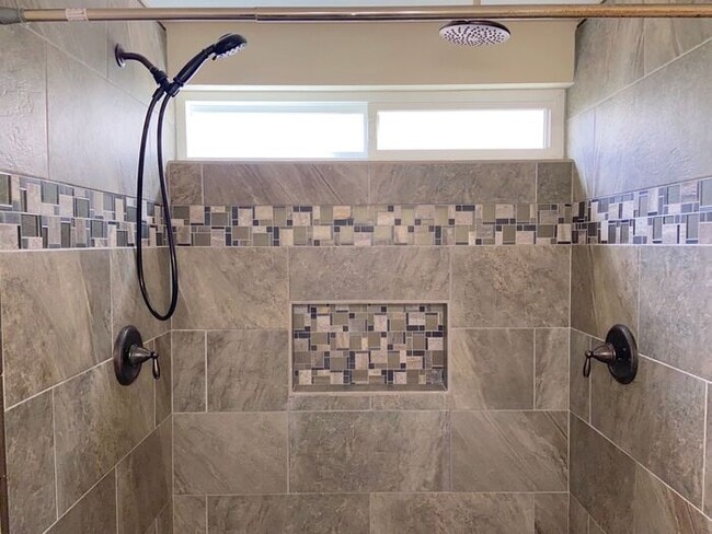 Building Photo - Sparks Single Story Home - 4 Bedrooms (Reed HS, Mendive MS, Whitehead ES)