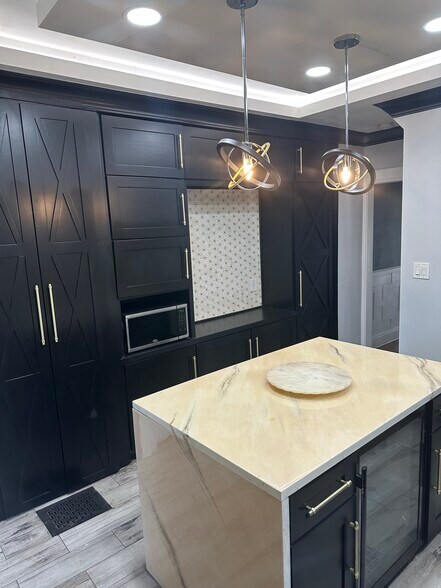 Building Photo - 2616 Cochran St