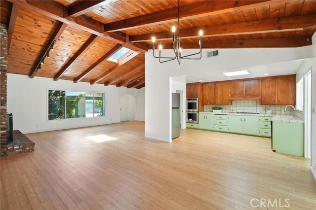 Building Photo - 8461 Valley Circle Blvd
