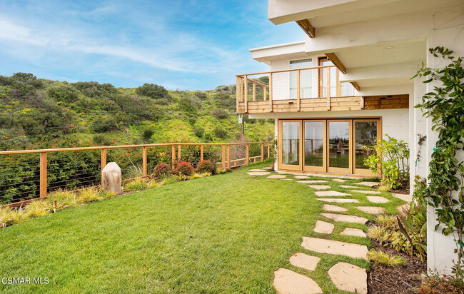 Building Photo - 20762 Rockpoint Way
