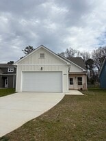Building Photo - 4696 Heiskell Dr
